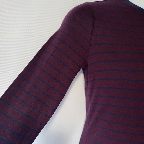 Athleta Threadlight Long Sleeve Top XS X Small Burgundy Blue Stripe Modal - Picture 6 of 12